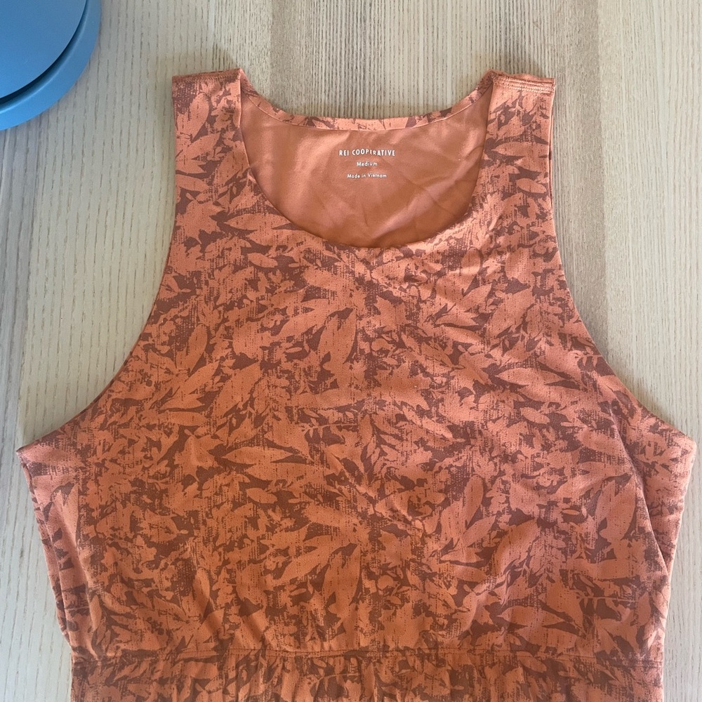 REI Crop - Hiking / Athletic